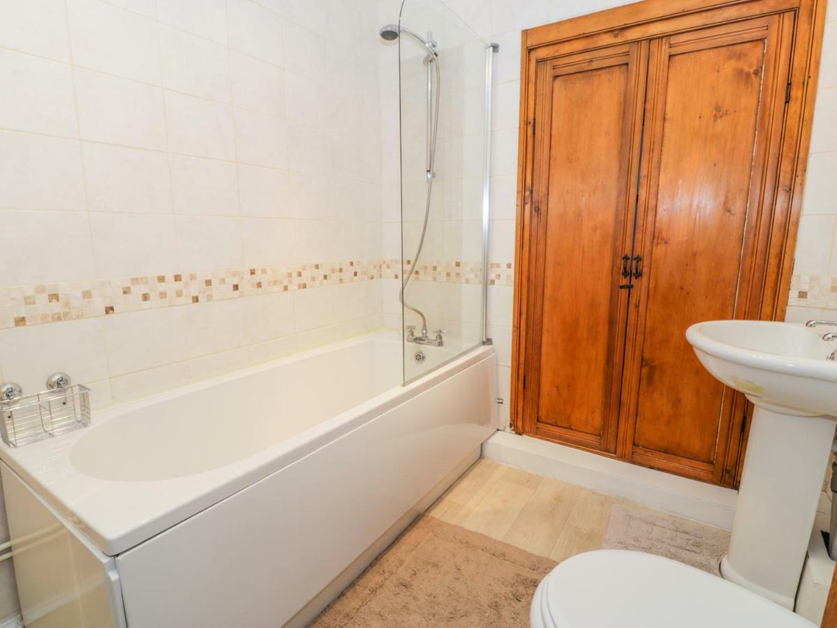 バラ Penllyn Houseヴィラ エクステリア 写真